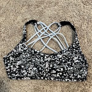 Perfect condition!! Free to be bra!